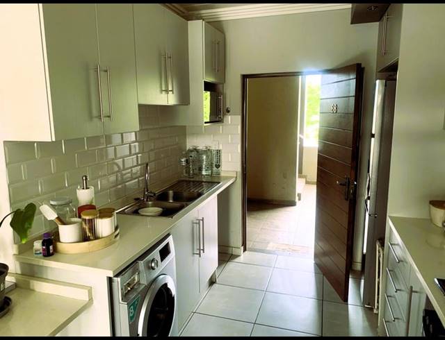 2 BEDROOM APARTMENT FOR SALE IN JANSEN PARK